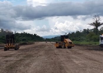 Atoifi Grading the runway surface